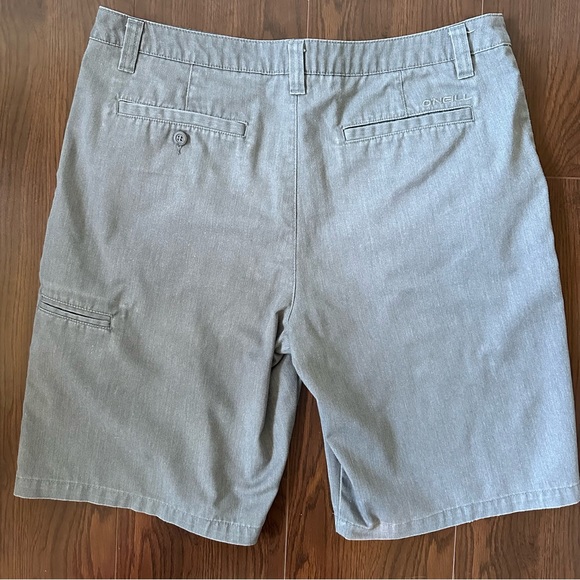 O’Neill Men’s Shorts Size 34 - Picture 2 of 6
